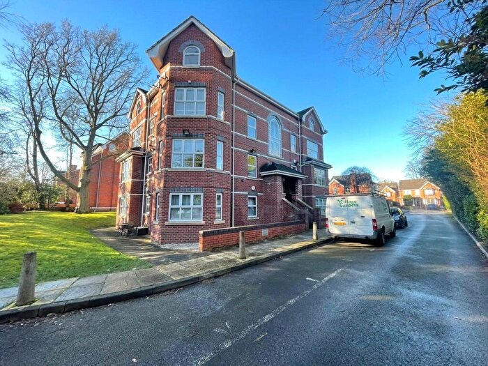 2 Bedroom Apartment To Rent In Park House, Palatine Road, Didsbury, Manchester, M20