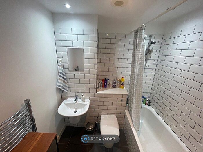 1 Bedroom Flat To Rent In Queens Road, Nottingham, NG2