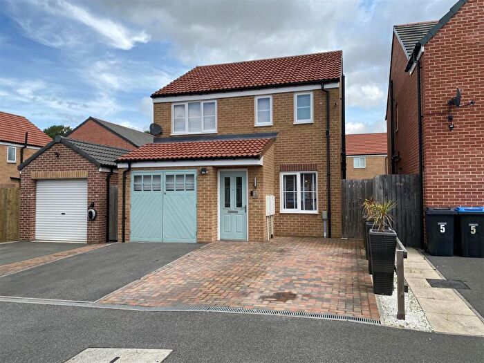 3 Bedroom Detached House For Sale In South End, Bedale, DL8