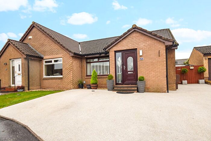 2 Bedroom Bungalow For Sale In Den Bak Avenue, Hamilton, ML3