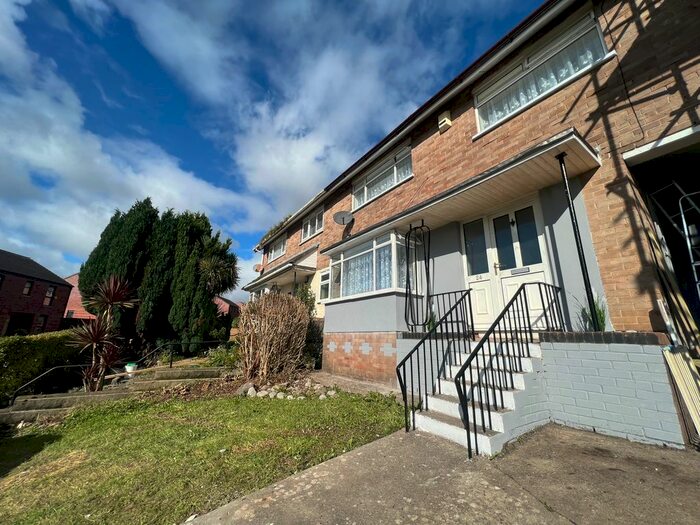 4 Bedroom Property To Rent In Braunton Crescent, Llanrumney, Cardiff, CF3