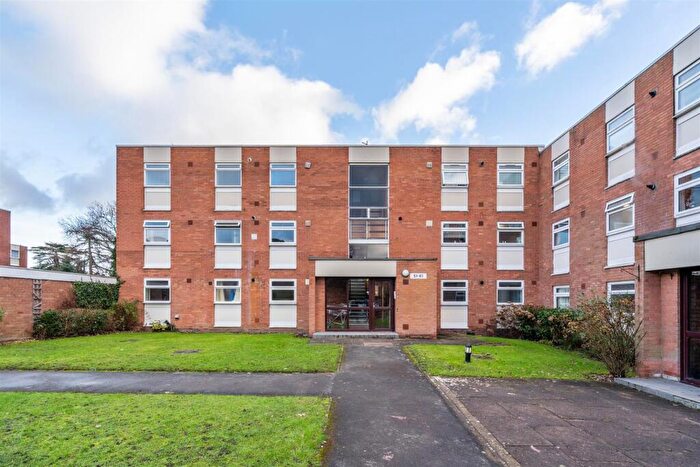 2 Bedroom Apartment To Rent In Touchwood Hall Close, Solihull, B91