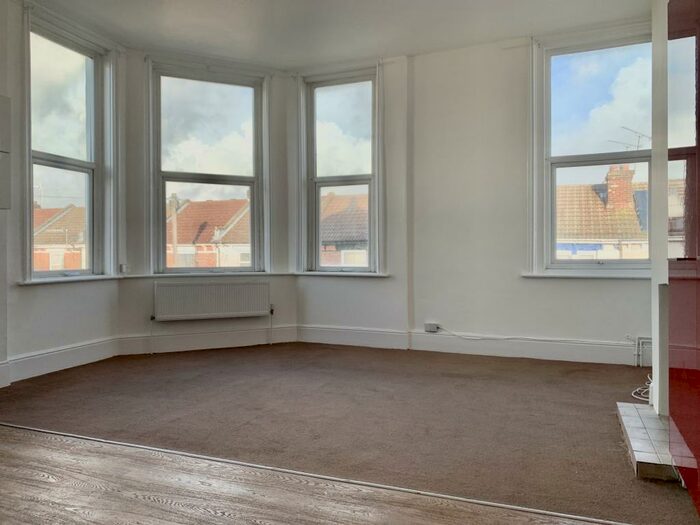 3 Bedroom Maisonette To Rent In Queens Road, Portsmouth, PO2