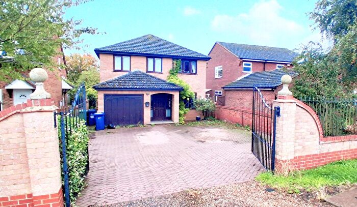 4 Bedroom Detached House For Sale In Burnt House Road, Whittlesey, Peterborough, PE7