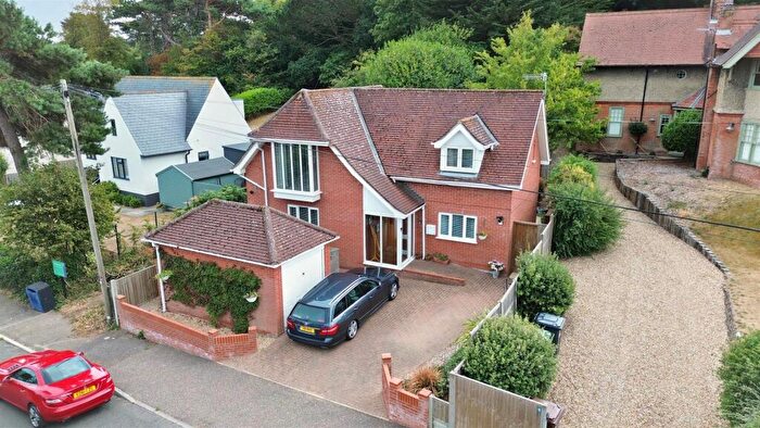 3 Bedroom Detached House For Sale In Hooks Hill Road, Sheringham, NR26