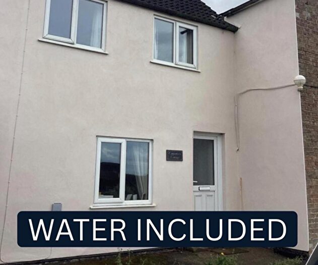 2 Bedroom Cottage To Rent In New Main Road, Scamblesby, LN11