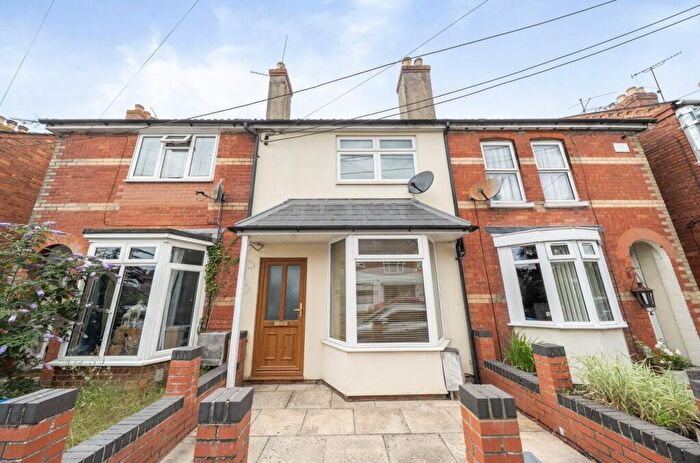 2 Bedroom Terraced House For Sale In Millway Road, Andover, SP10