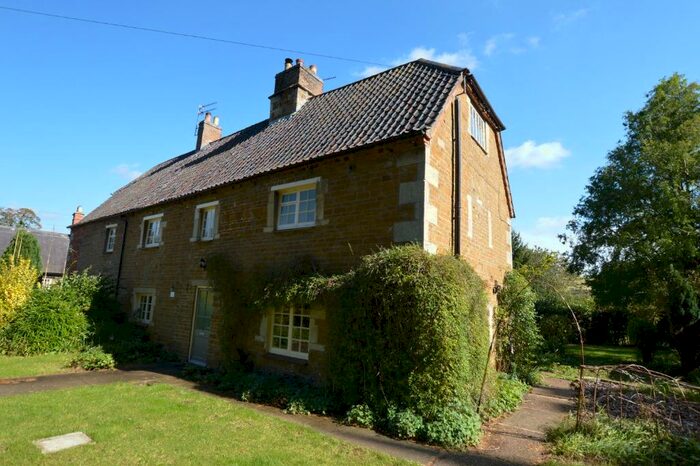 5 Bedroom Cottage To Rent In Church Hill, Knipton, NG32