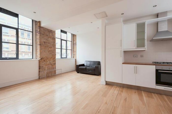 1 Bedroom Flat To Rent In Saxon House, Thrawl Street, London, E1