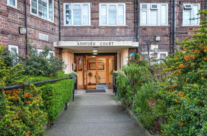 2 Bedroom Flat To Rent In Ashford Road, London, NW2