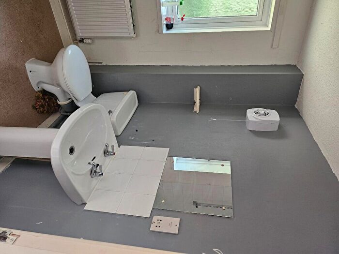 3 Bedroom Semi-Detached House To Rent In Thurrows Way, Derby, Derbyshire, DE73