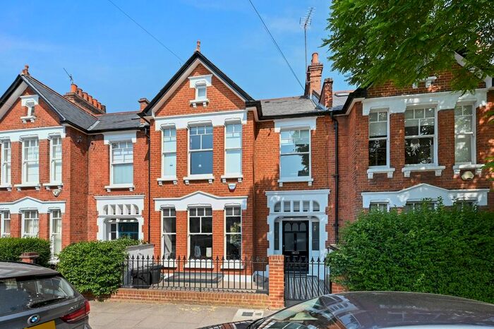 4 Bedroom Terraced House To Rent In Bolingbroke Road, London, W14