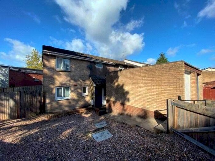 4 Bedroom Semi-Detached House To Rent In Deepdale, Telford, Shropshire, TF3