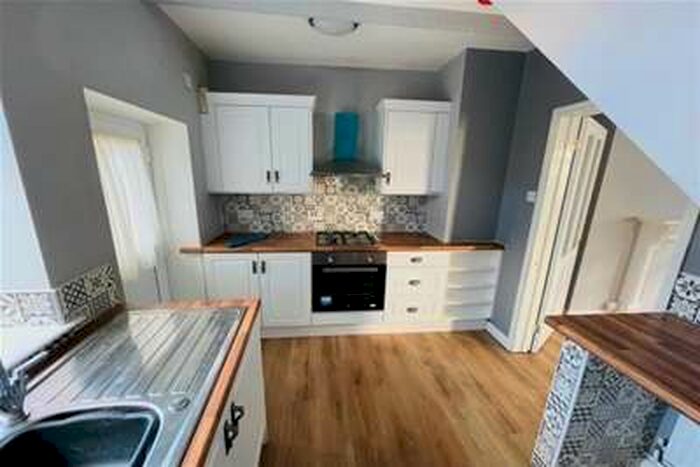 2 Bedroom House To Rent In Springfield Terrace, Burry Port, Carmarthenshire, SA16