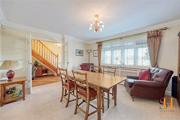 5 Bedroom Detached House For Sale In Downham Road, Ramsden Heath, Billericay, Essex, CM11