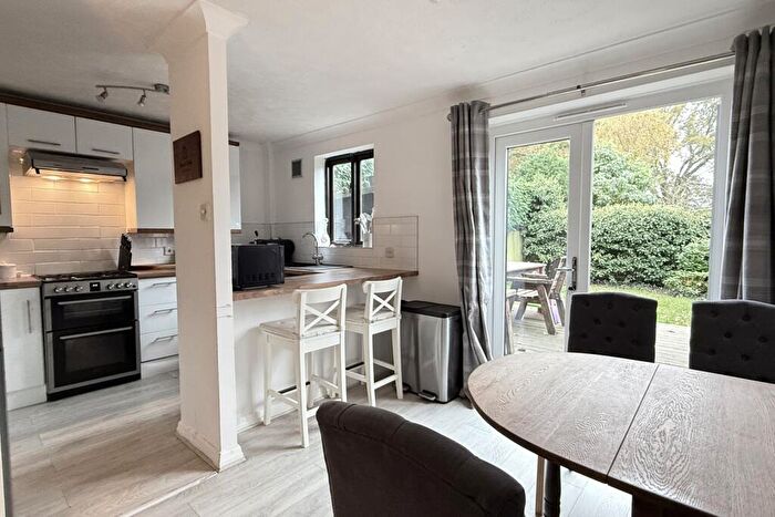 3 Bedroom End Of Terrace House For Sale In Bluehaven Walk, Hook, Hampshire, RG27