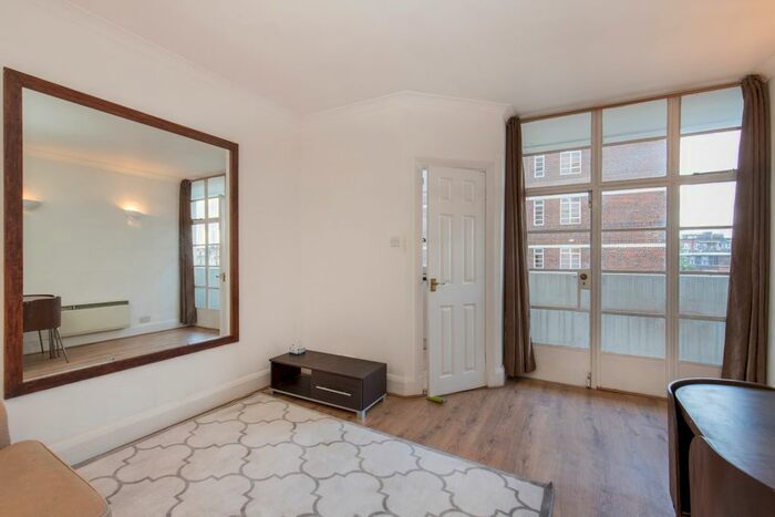 1 Bedroom Flat To Rent In Sloane Avenue, London, SW3