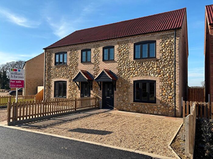 3 Bedroom Semi-Detached House For Sale In Meadow View Drive, Methwold, Thetford, IP26