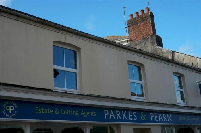 2 Bedroom Flat To Rent In Bay Tree Hill, Liskeard, PL14