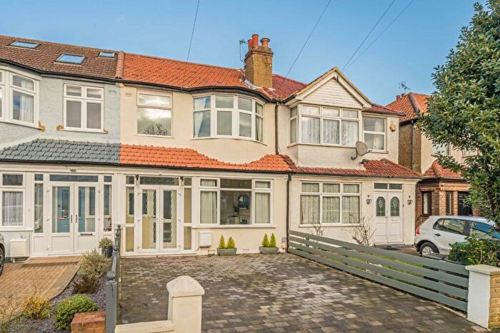 3 Bedroom Terraced House For Sale In Ladywood Road, Surbiton, KT6