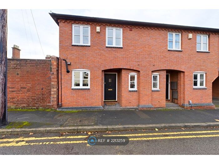 2 Bedroom Terraced House To Rent In Regency Mews, Leamington Spa, CV32