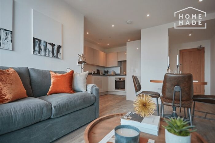 1 Bedroom Flat To Rent In The Well House, Sutton, SM1