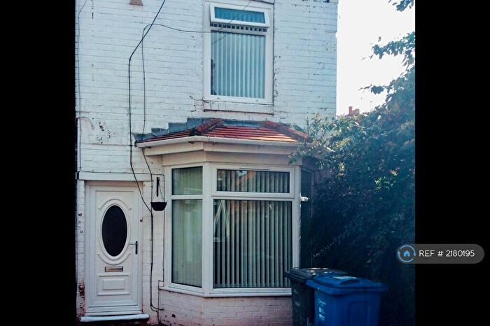2 Bedroom Terraced House To Rent In Ash Grove, Hull, HU5