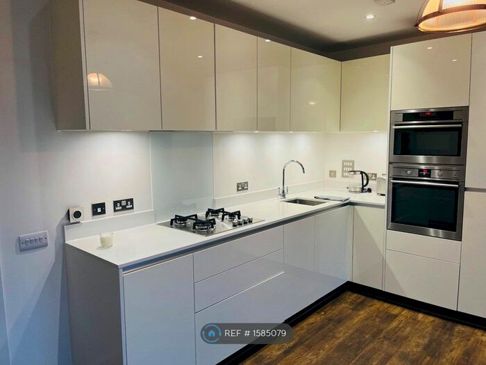 1 Bedroom Flat To Rent In Twinn Building, London, NW7
