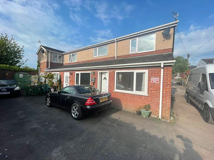 2 Bedroom Flat For Sale In Esplanade Mews, The Esplanade, Knott End-On-Sea, Poulton-Le-Fylde, Lancashire, FY6