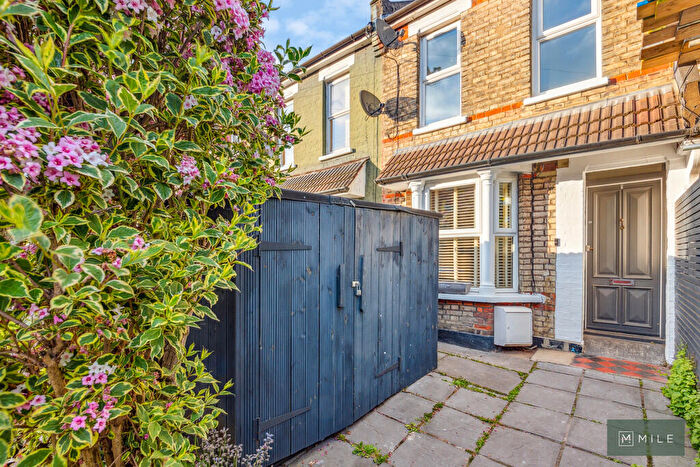 3 Bedroom Terraced House For Sale In Rucklidge Avenue, London, NW10