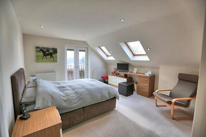 3 Bedroom Bungalow For Sale In Gleave Avenue, Bollington, Macclesfield, SK10