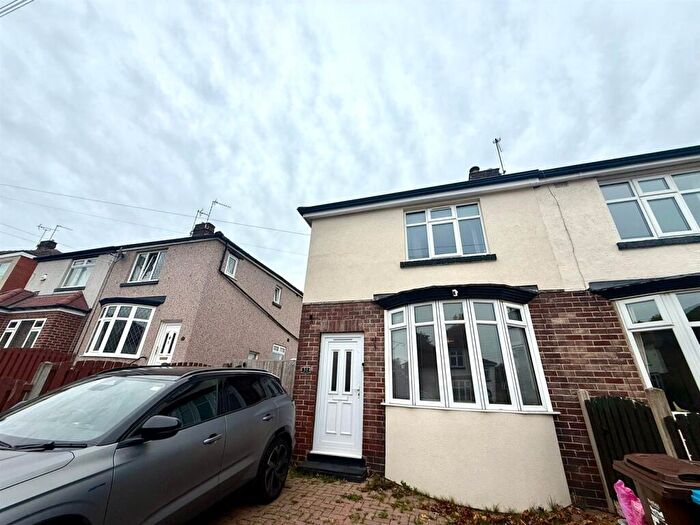 2 Bedroom House To Rent In Littledale Road, Sheffield, S9