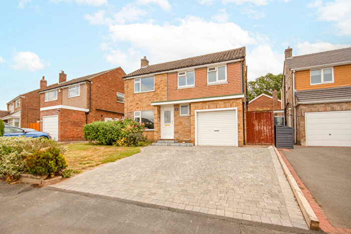 4 Bedroom Detached House For Sale In Belfield Road, Etwall, DE65