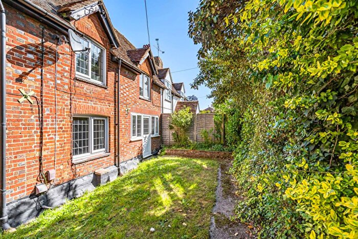 2 Bedroom Terraced House For Sale In Oxenden Road, Tongham, Farnham, Surrey, GU10