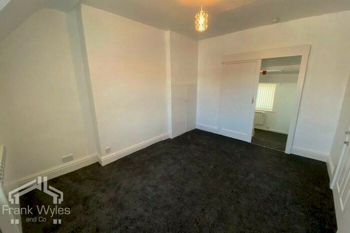 1 Bedroom Flat To Rent In Wood Street, Lytham St. Annes, Lancashire, FY8