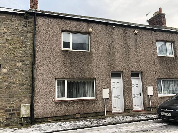 1 Bedroom Terraced House To Rent In Henderson Street, Amble, Northumberland, NE65