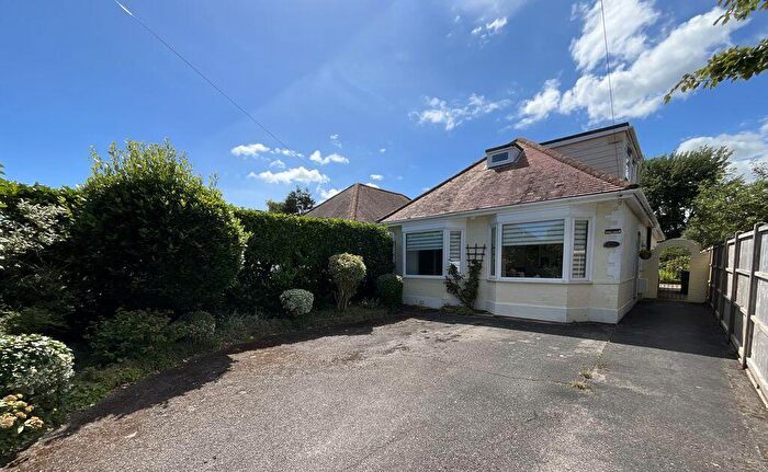 4 Bedroom Detached Bungalow For Sale In Christchurch, BH23