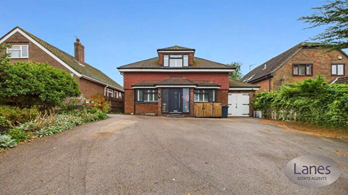 4 Bedroom Detached House For Sale In Froghall Lane, Walkern, SG2