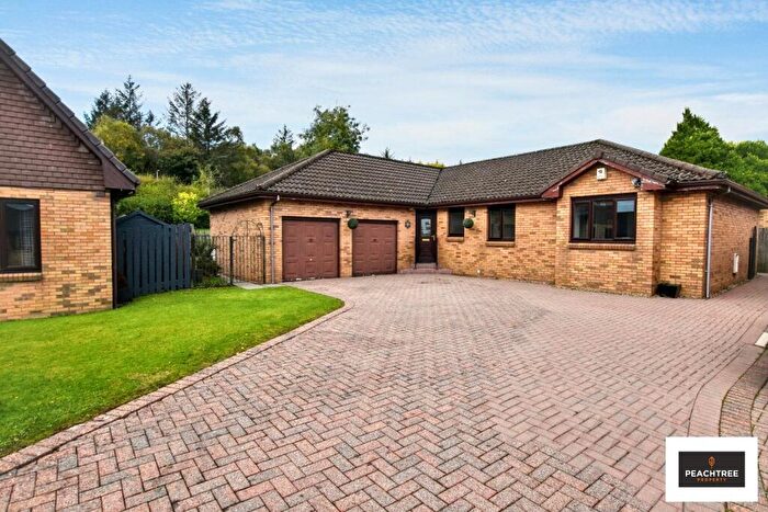 3 Bedroom Bungalow For Sale In Turnhill Avenue, Erskine, Renfrewshire, PA8