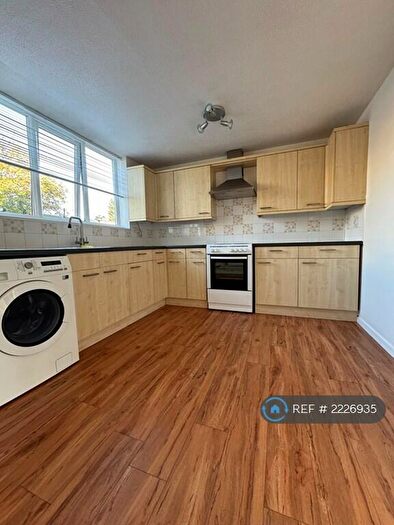 1 Bedroom Flat To Rent In Beckingham, Orton Goldhay, Peterborough, PE2