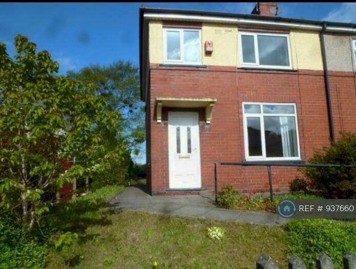 3 Bedroom Terraced House To Rent In Green Lane, Middleton, Manchester, M24