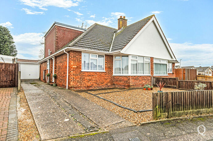 3 Bedroom Semi Detached House For Sale In Downs Close, Sittingbourne, Kent, ME10