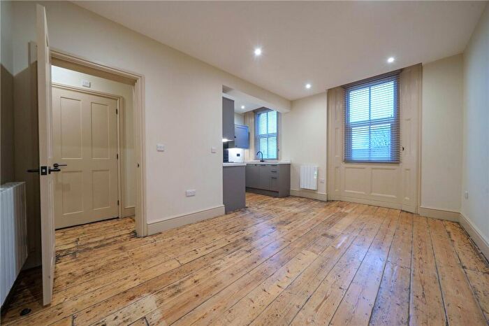 1 Bedroom Flat To Rent In Swindon Road, Stratton St. Margaret, SN3