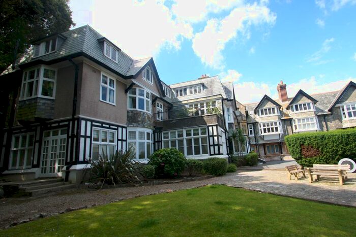 4 Bedroom Flat To Rent In Babbacombe Cliff Beach Road, Torquay, TQ1