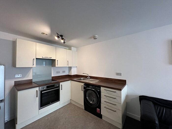 1 Bedroom Flat To Rent In Harding Street, Swindon, SN1