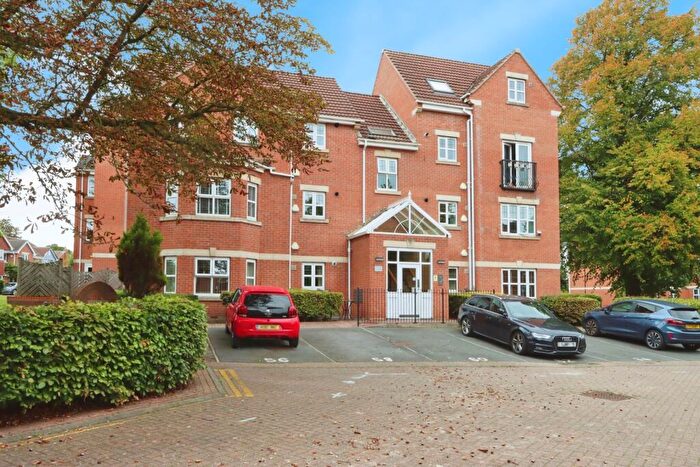 1 Bedroom Flat For Sale In Pickard Drive, Sheffield, South Yorkshire, S13