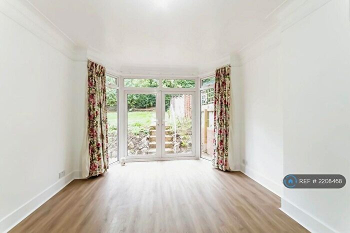 3 Bedroom Semi-Detached House To Rent In Ingleboro Drive, Purley, CR8