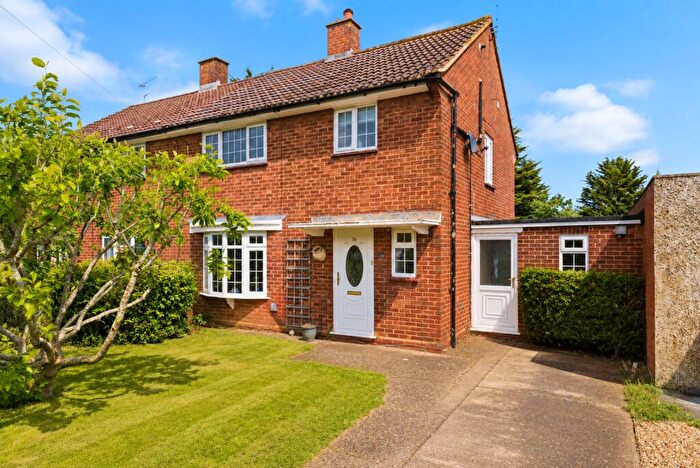 3 Bedroom Semi-Detached House For Sale In Manor Road, London Colney, St. Albans, Hertfordshire, AL2