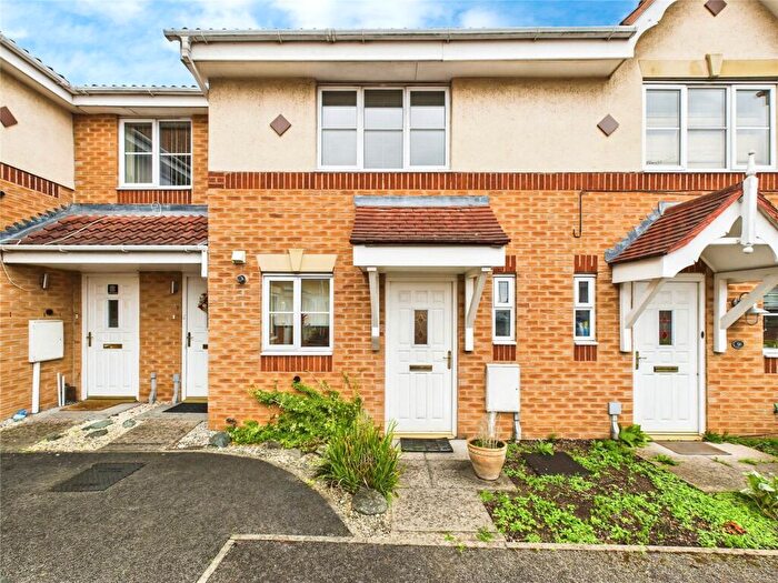 2 Bedroom Terraced House For Sale In Hook Close, Beeston, Nottingham, Nottinghamshire, NG9