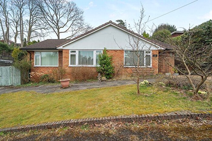 3 Bedroom Bungalow To Rent In The Fairways, Hindhead, GU26